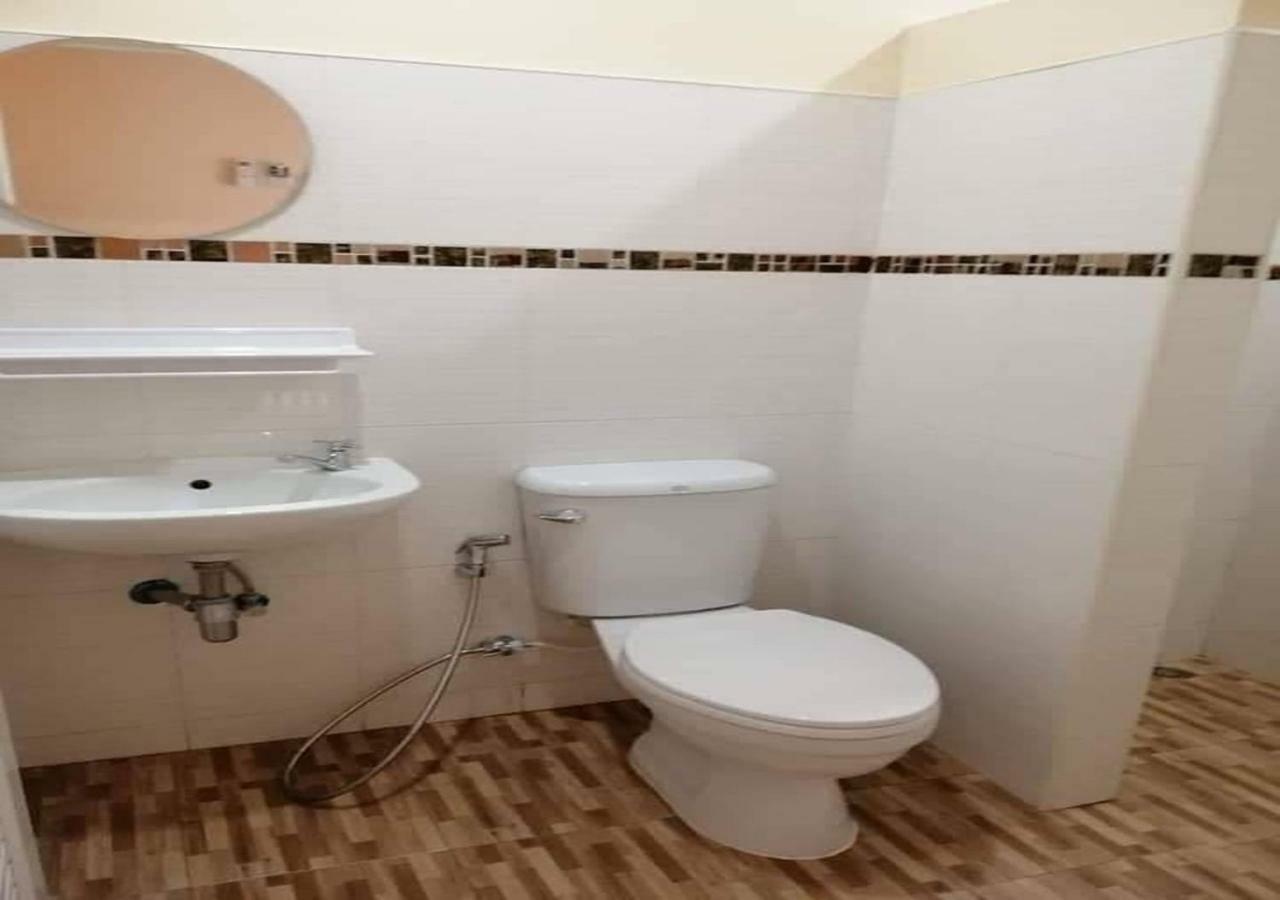 Отель Baan Bua House 2 Аюттхая Экстерьер фото